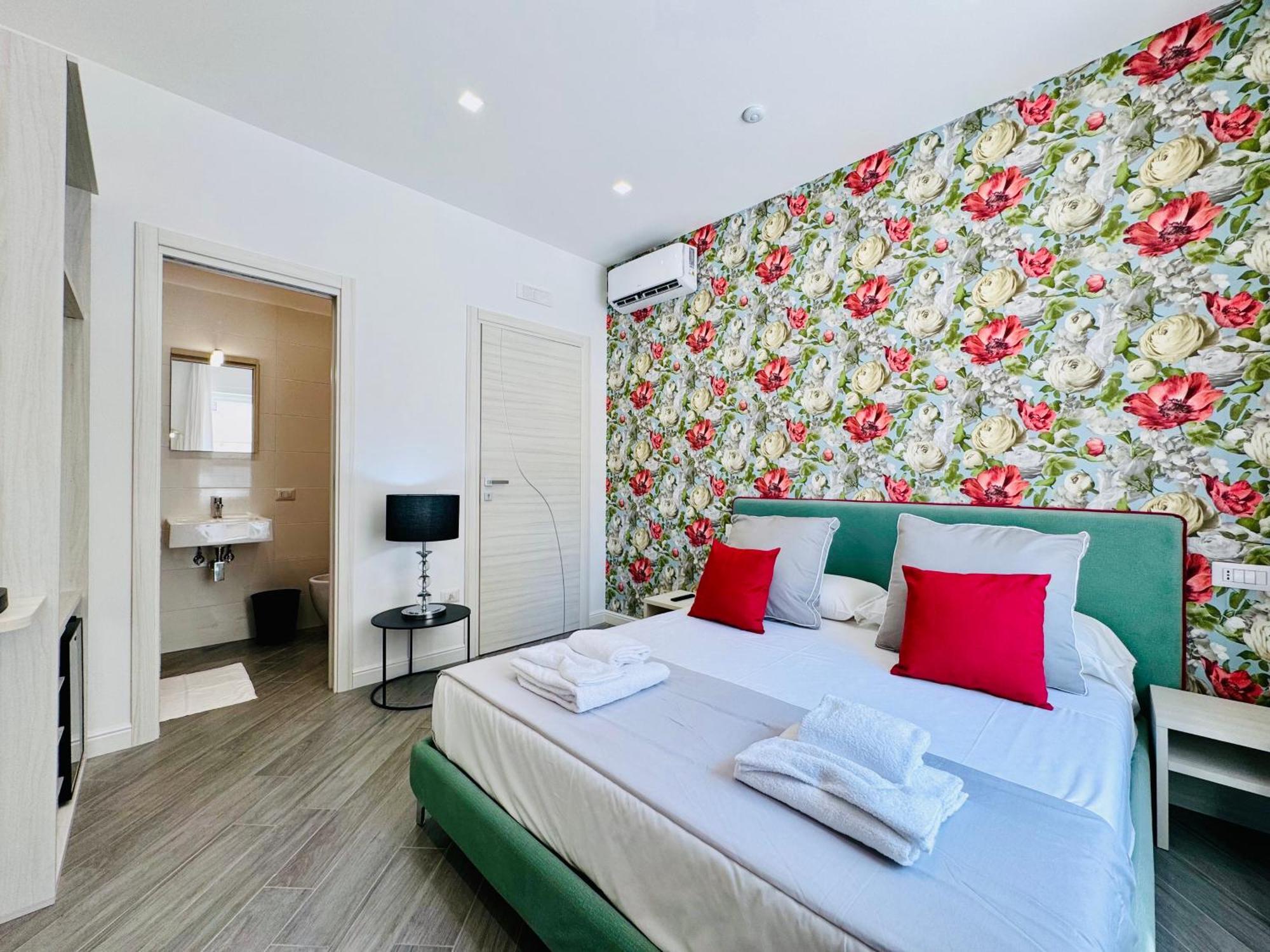 Yourhome - Santa Lucia Rooms Sorrent Exterior foto